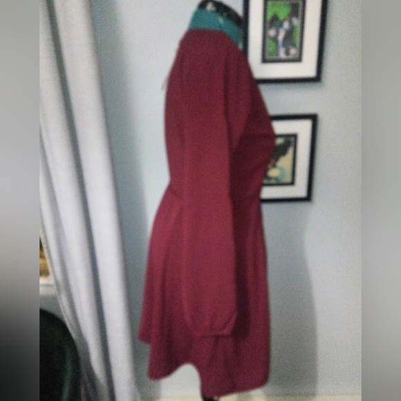 Monteau Wrap Dress With Peek A Boo Slit Sleeves Sz L NWT - Picture 7 of 14